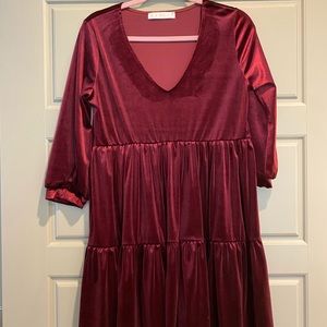 Karlie Maroon sued 3/4 length sleeve dress